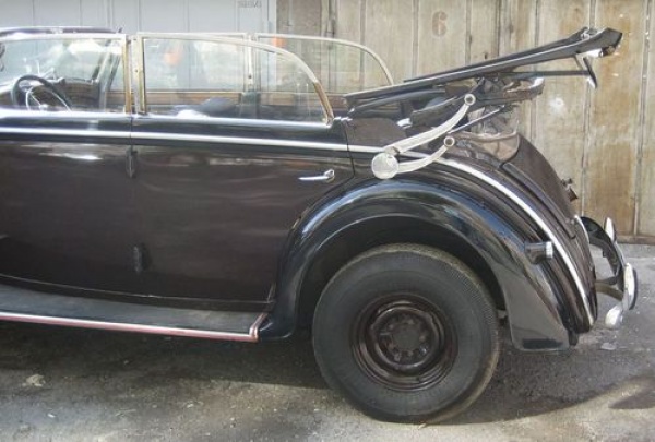 1937-horch-cabriolet-drivers-side