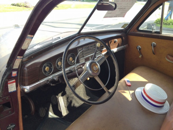 1949-plymouth-deluxe-woody-interior