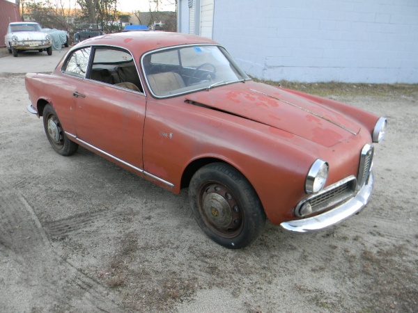 In Southern New England this 1963 Alfa Giulia Sprint 1600 is available here