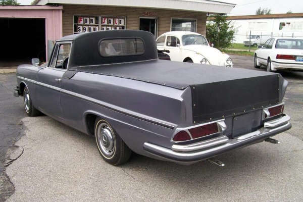 1963-mercedes-truck-rear.jpg