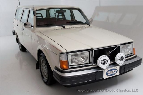 1977 Volvo 245 Wagon A Volvo wagon may not strike many enthusiasts as a 
